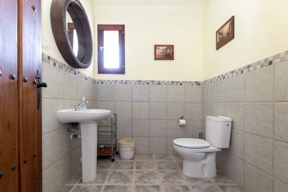 Photo of Bathroom in Illora