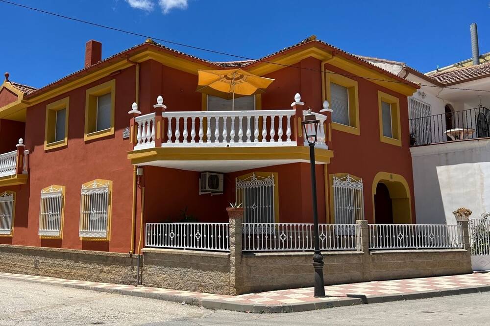 Photo of Outdoor in Montillana