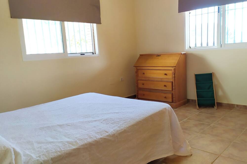 Photo of Bedroom in Jete