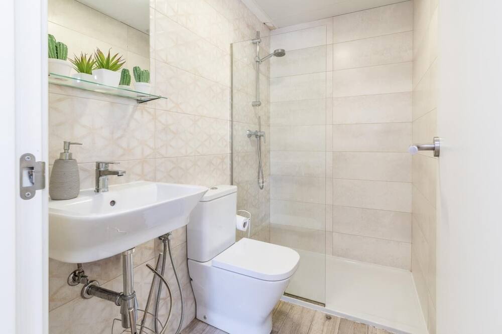 Photo of Bathroom in Cervantes