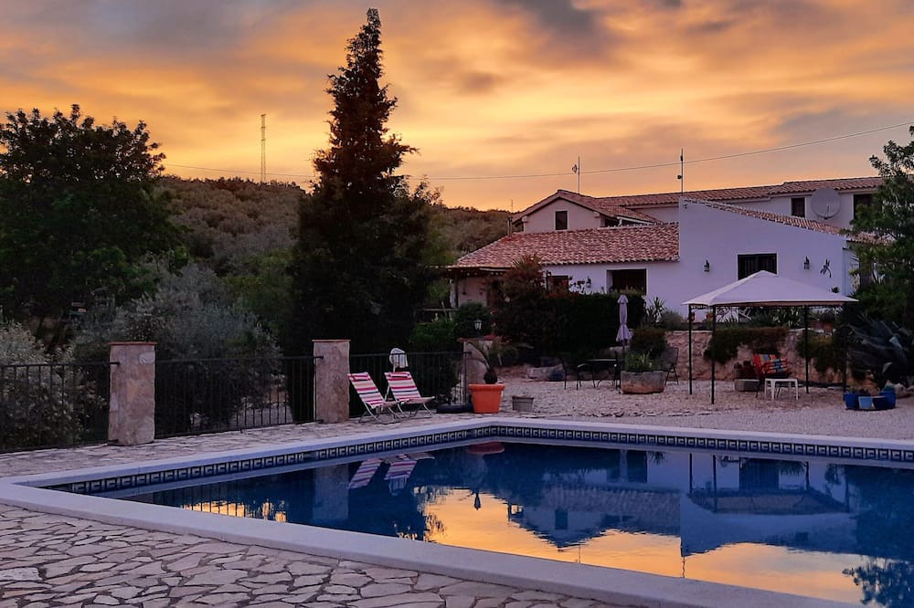 Photo of Outdoor in Algarinejo