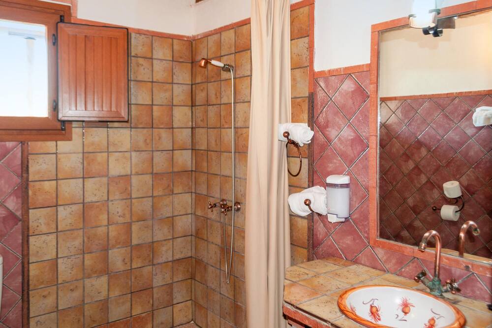 Photo of Bathroom in Arenas del Rey