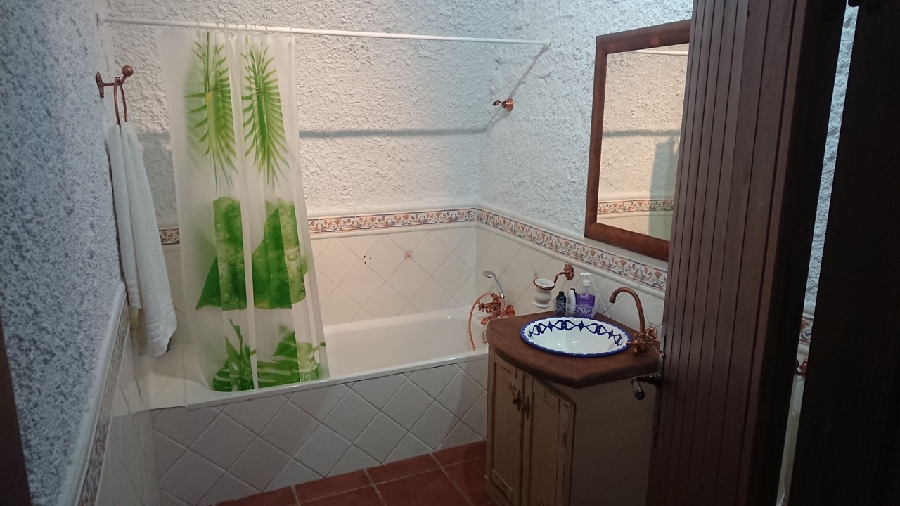 Photo of Bathroom in Cuevas del Campo
