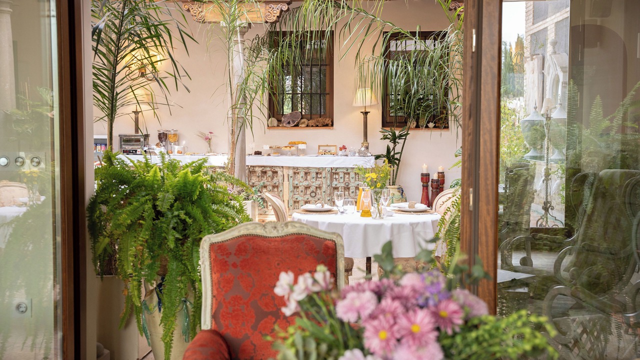 Photo of Patio Balcony in Central District