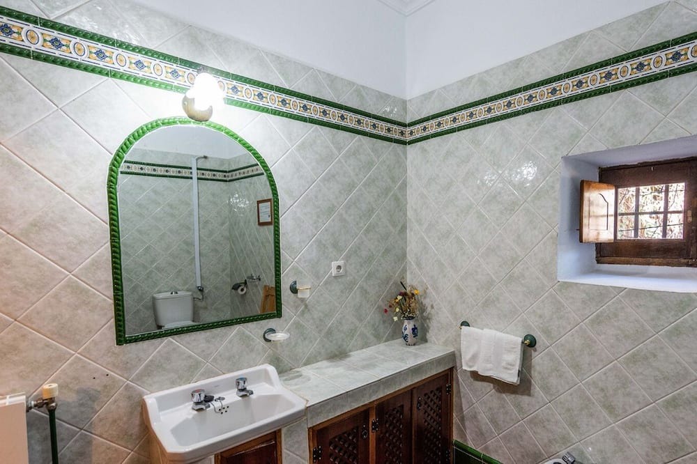 Photo of Bathroom in Lanjaron