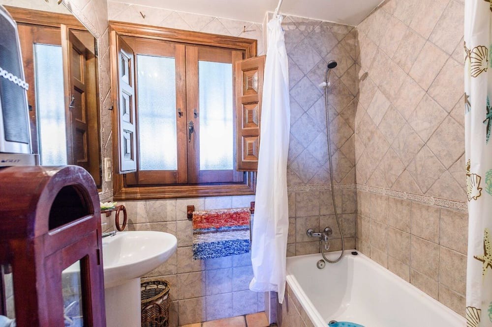 Photo of Bathroom in Lanjaron