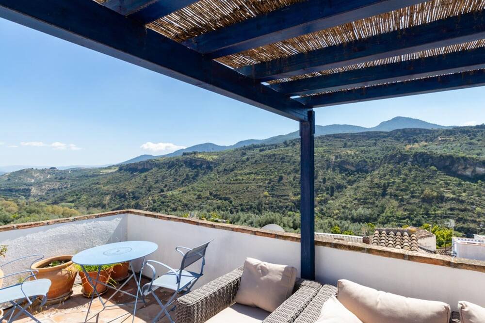 Photo of Patio Balcony in Albunuelas