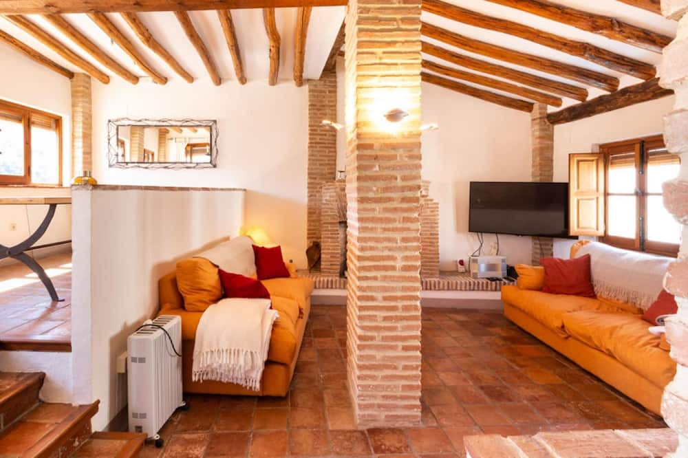 Photo of Livingroom in Albunuelas