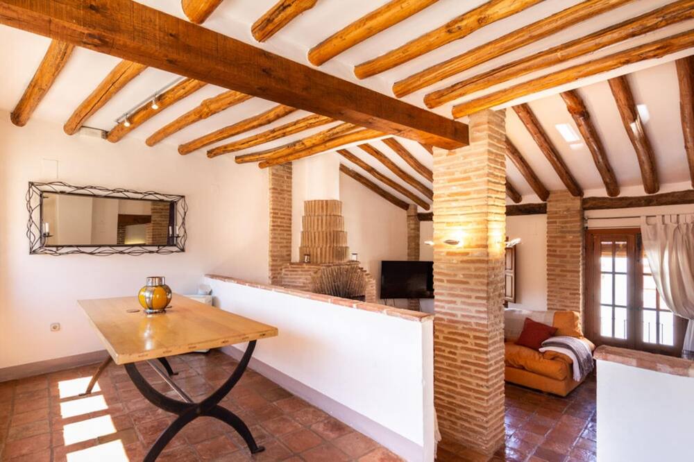 Photo of Livingroom in Albunuelas
