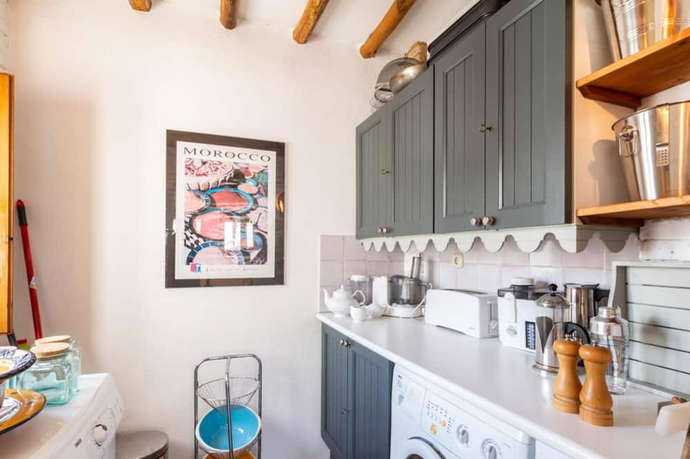 Photo of Kitchen in Albunuelas