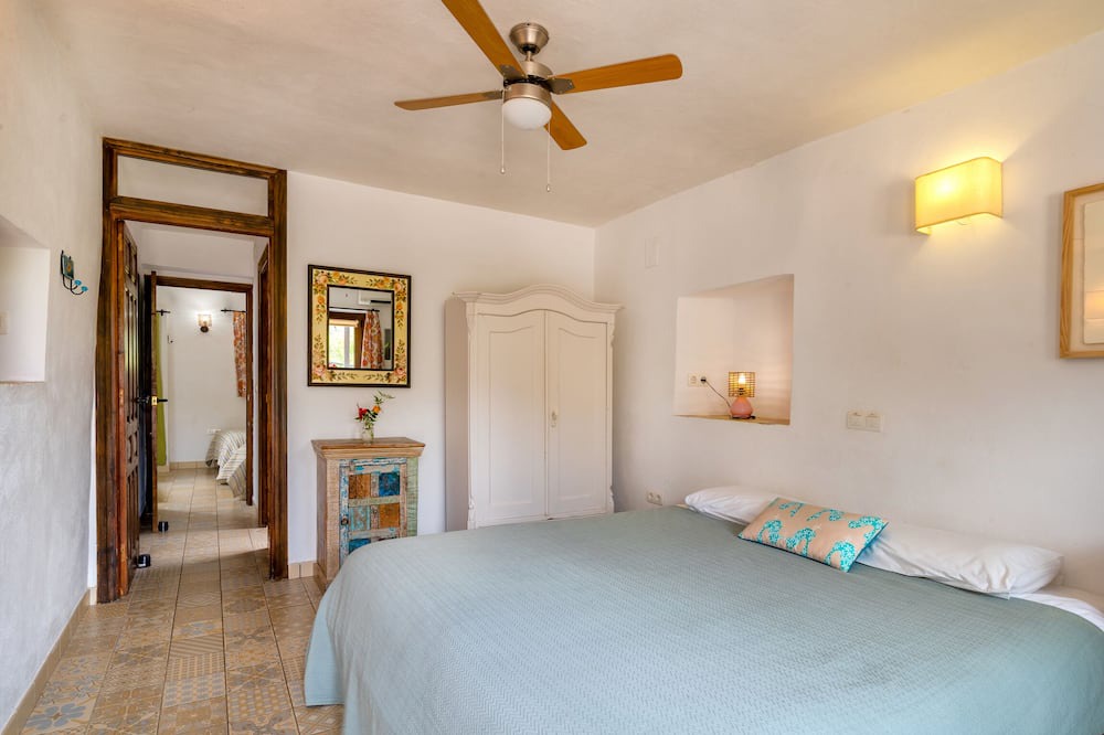 Photo of Bedroom in Orgiva
