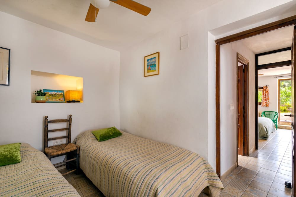 Photo of Bedroom in Orgiva
