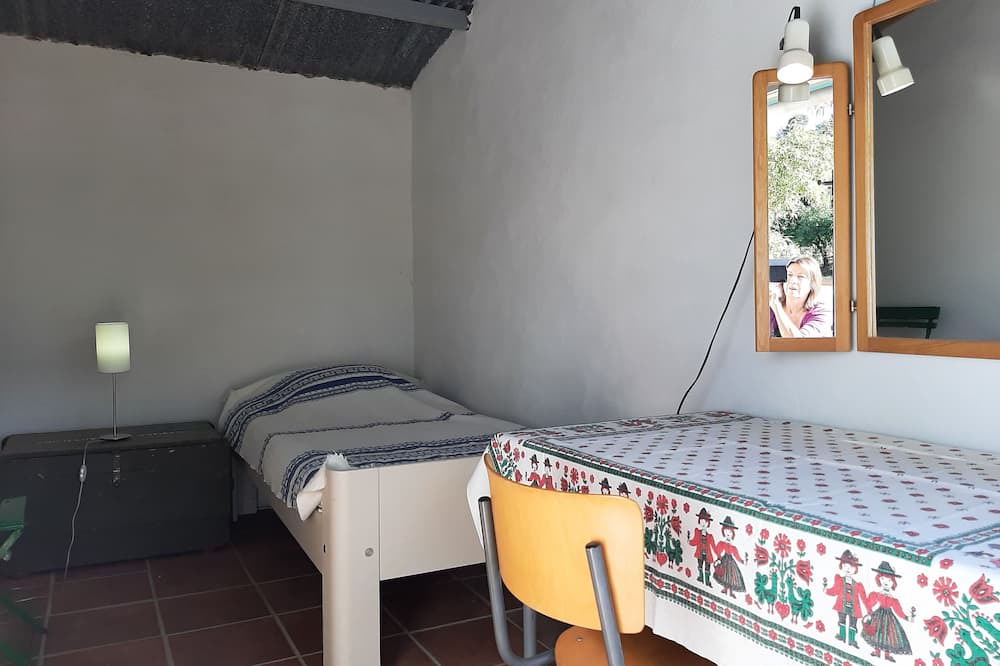 Photo of Bedroom in Alquife