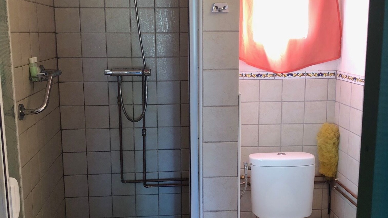 Photo of Bathroom in Alquife