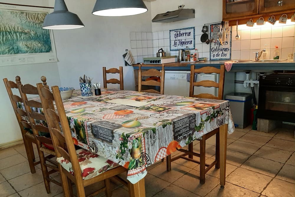 Photo of Kitchen in Alquife