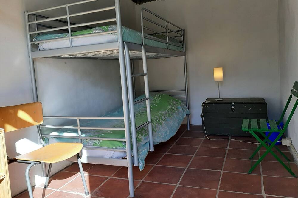 Photo of Bedroom in Alquife