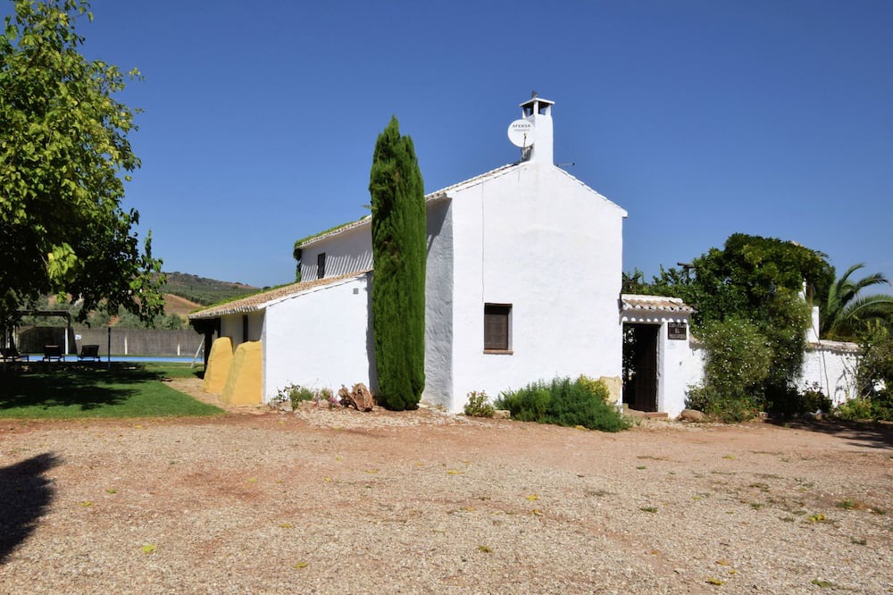 Photo of Outdoor in Algarinejo
