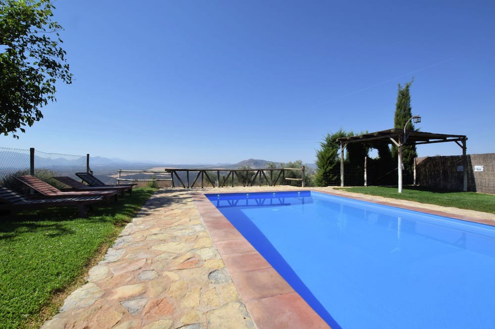 Photo of Outdoor in Algarinejo