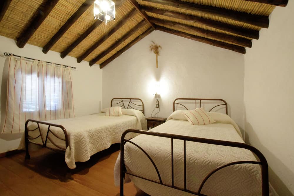 Photo of Bedroom in Algarinejo