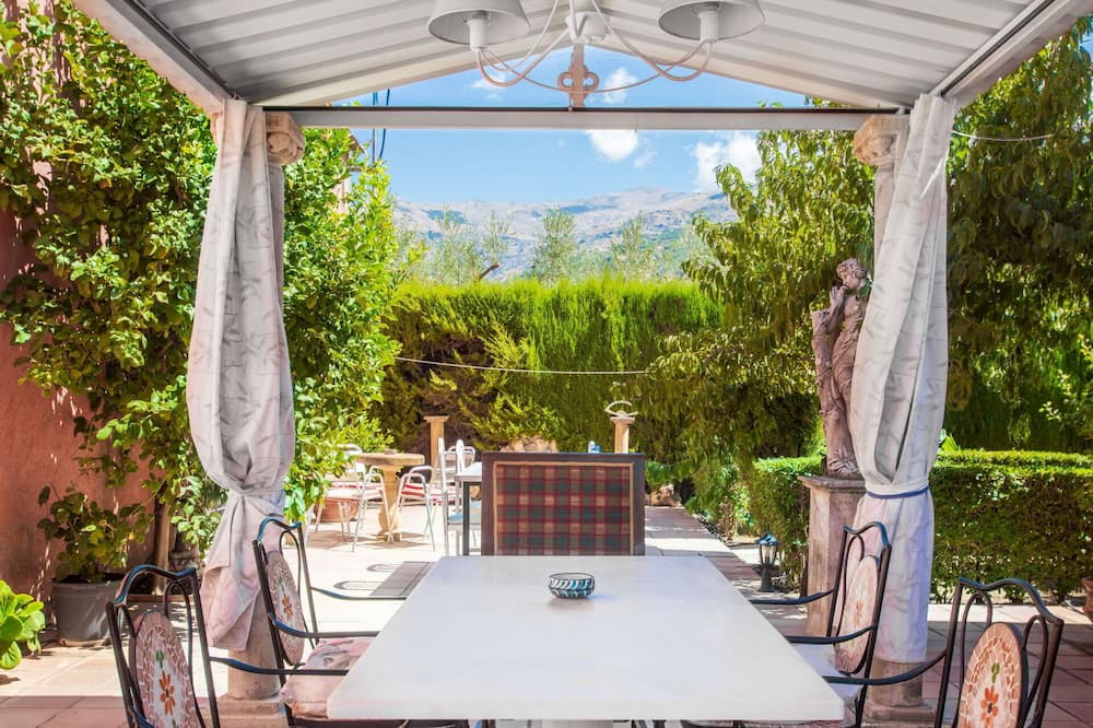 Photo of Outdoor in Niguelas