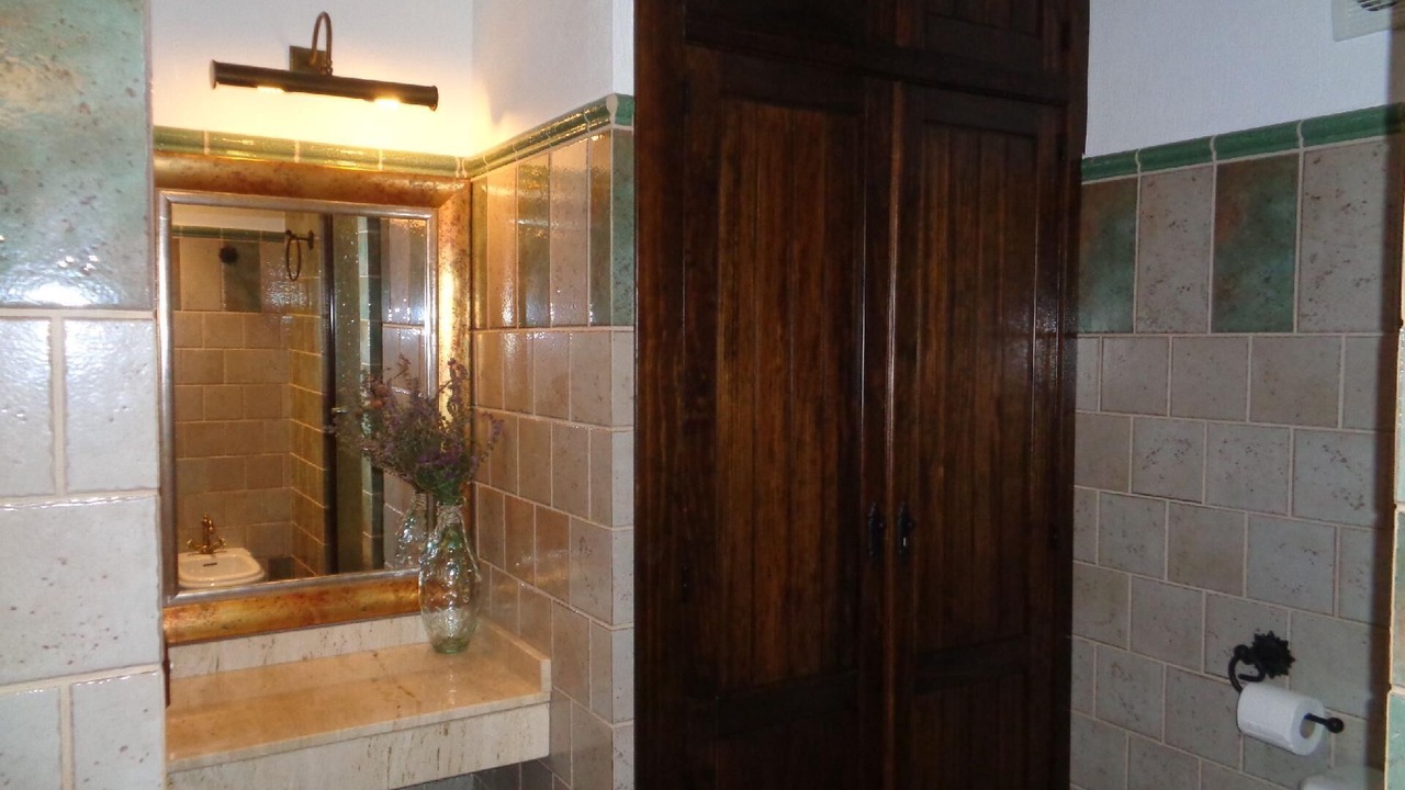 Photo of Bathroom in Colomera