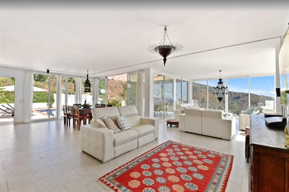 Photo of Livingroom in Jete