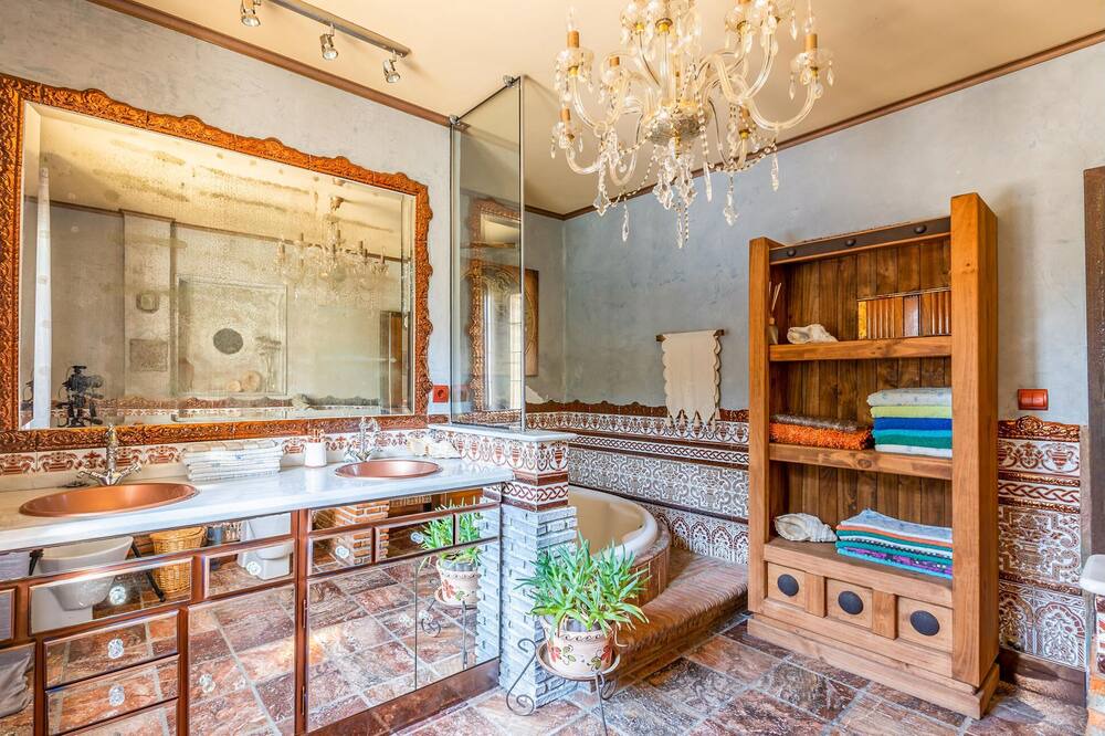 Photo of Bathroom in Padul