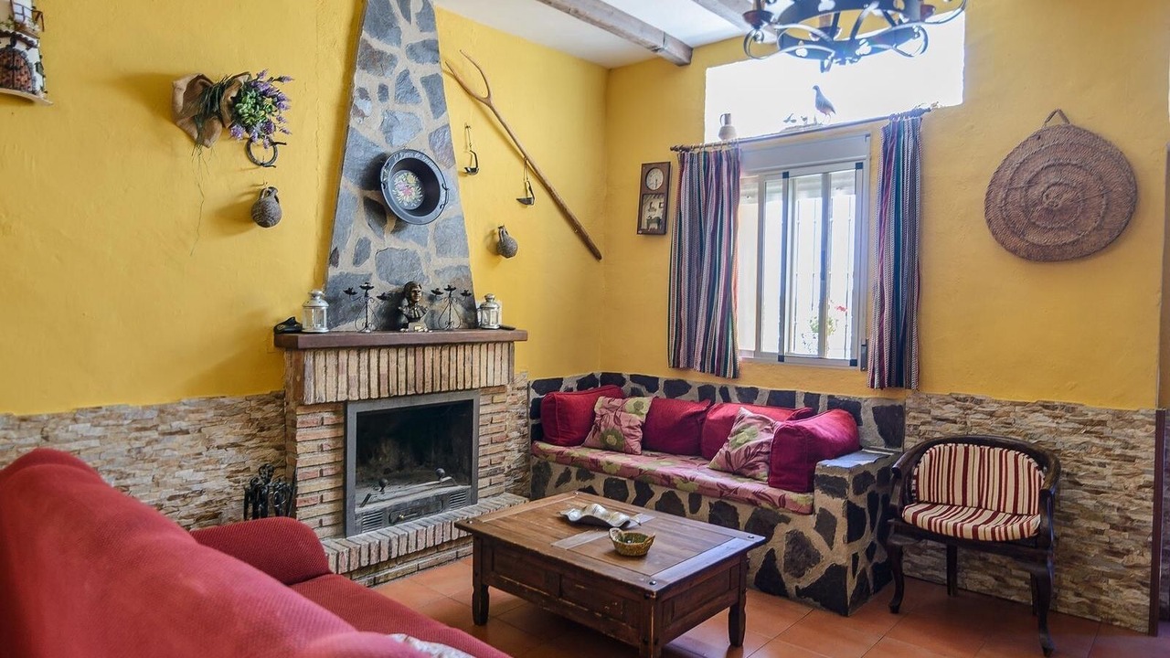 Photo of Livingroom in Illora