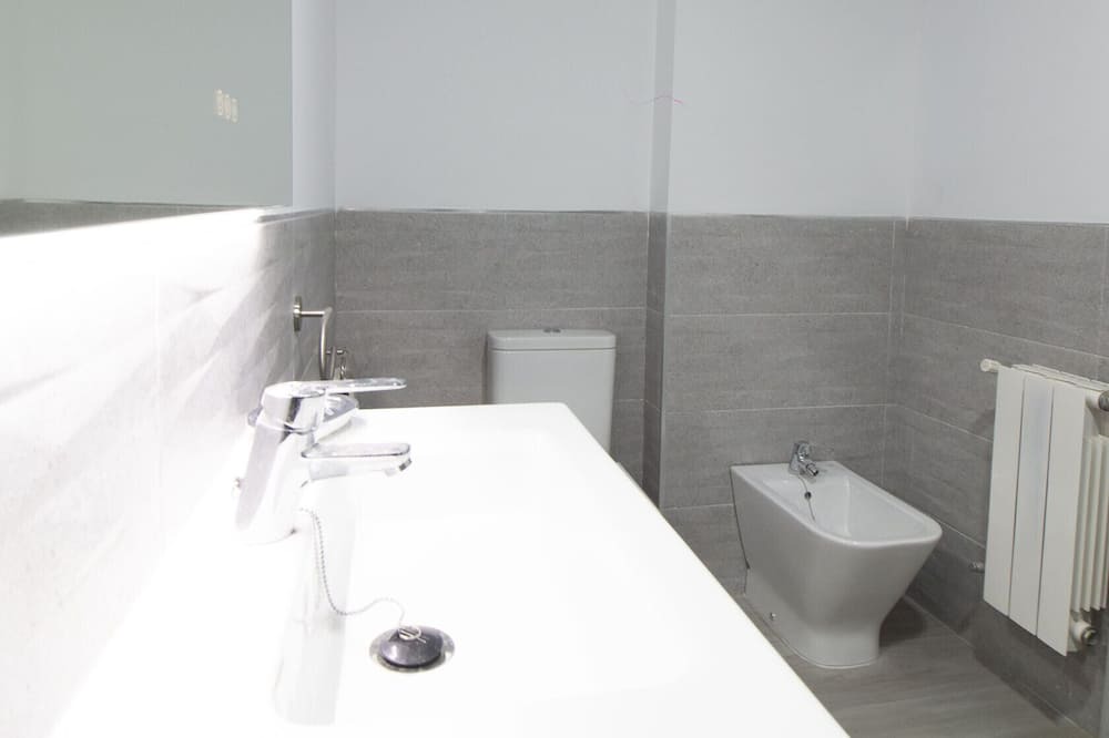 Photo of Bathroom in Plaza de Toros-Doctores-San Lazaro