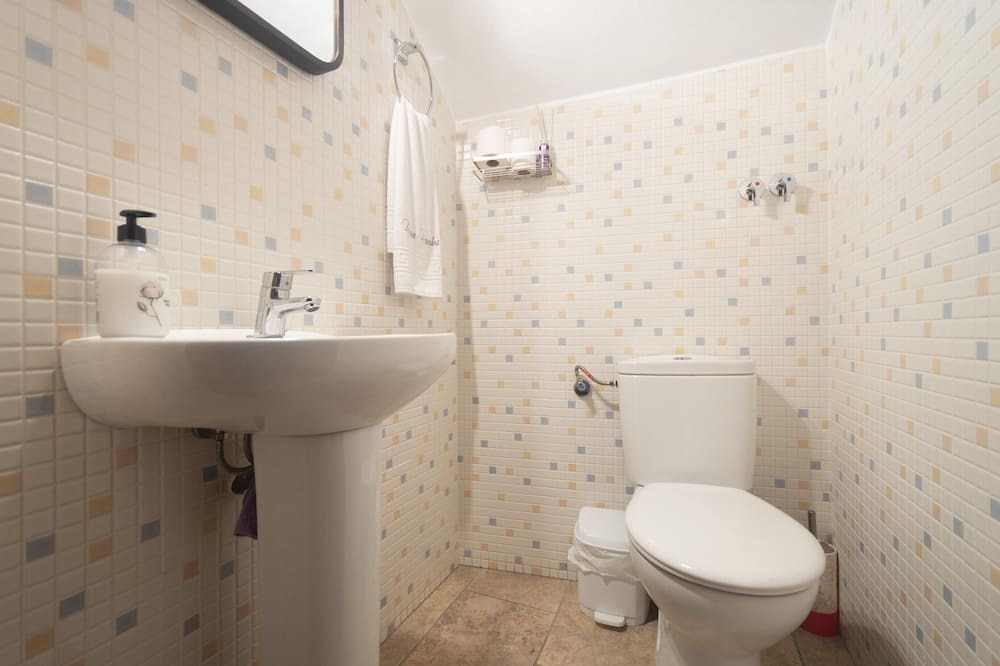 Photo of Bathroom in Cadiar