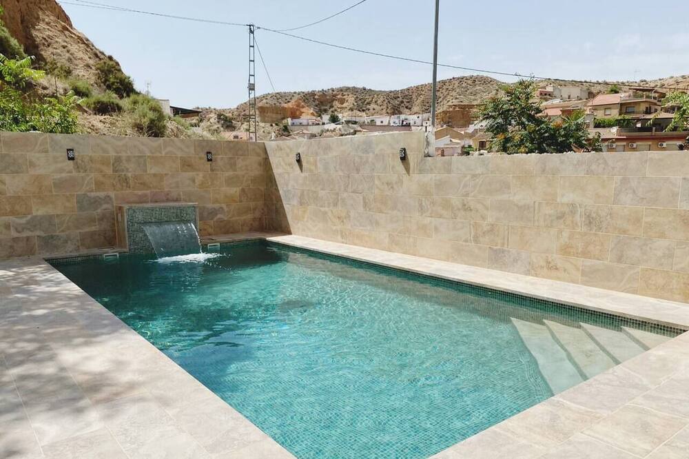 Photo of Outdoor in Marchal