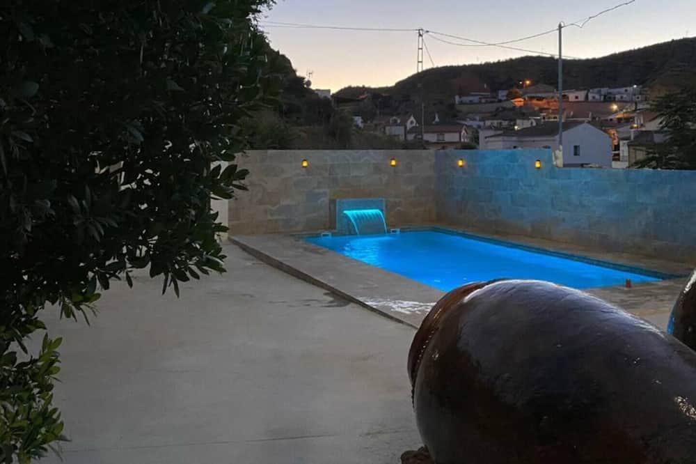 Photo of Outdoor in Marchal