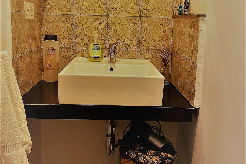 Photo of Bathroom in Albaicin