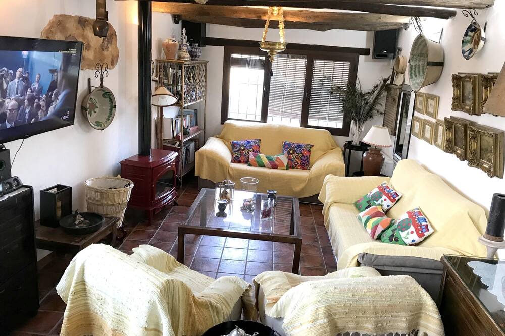 Photo of Livingroom in Baza