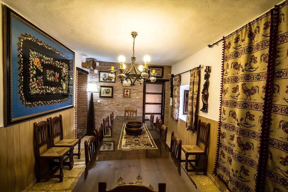 Photo of Livingroom in Baza