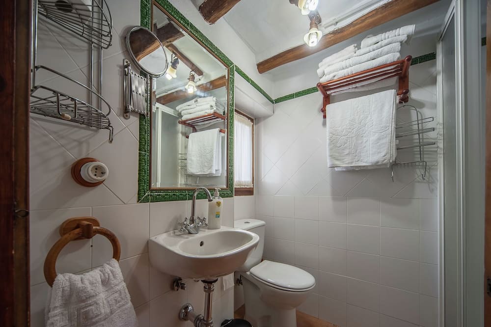 Photo of Bathroom in Padul
