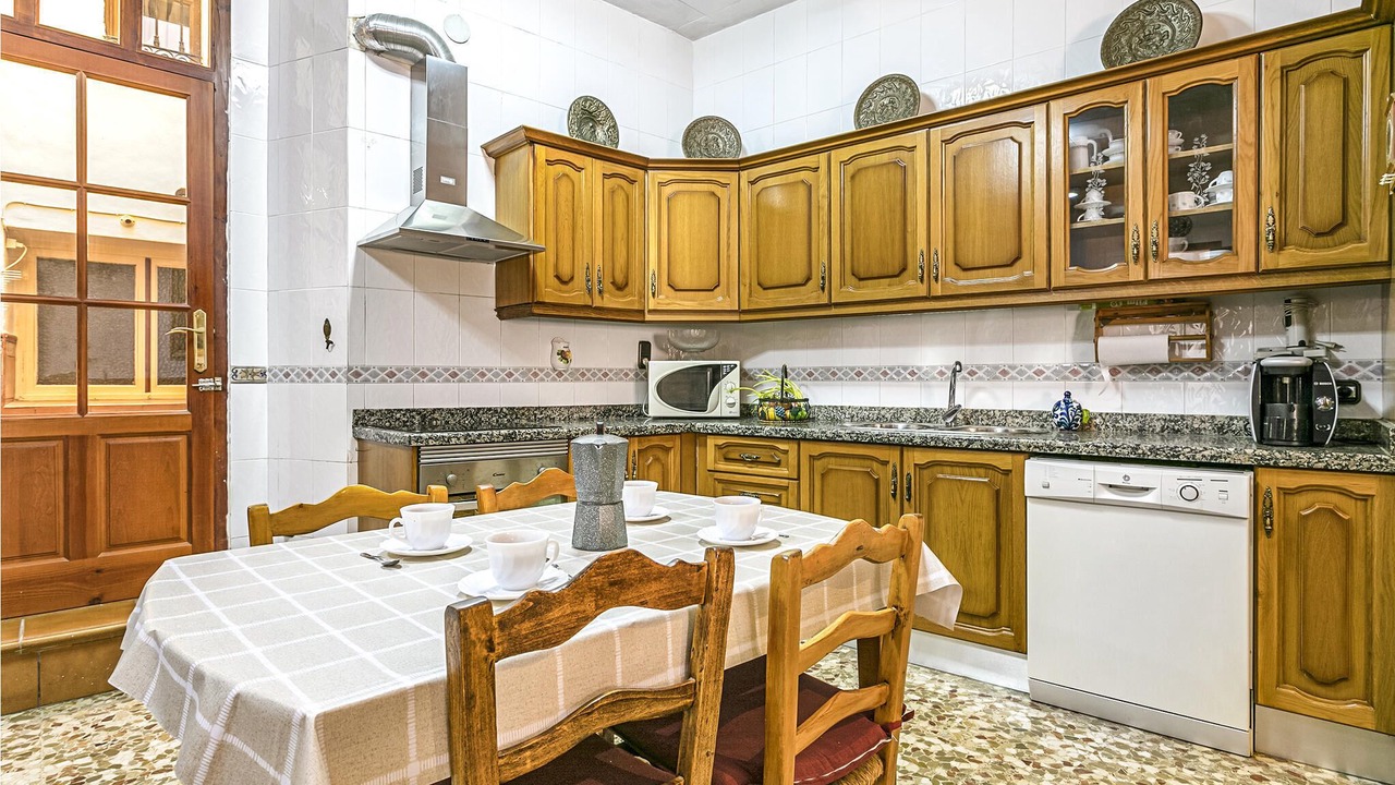 Photo of Kitchen in Pinos del Valle