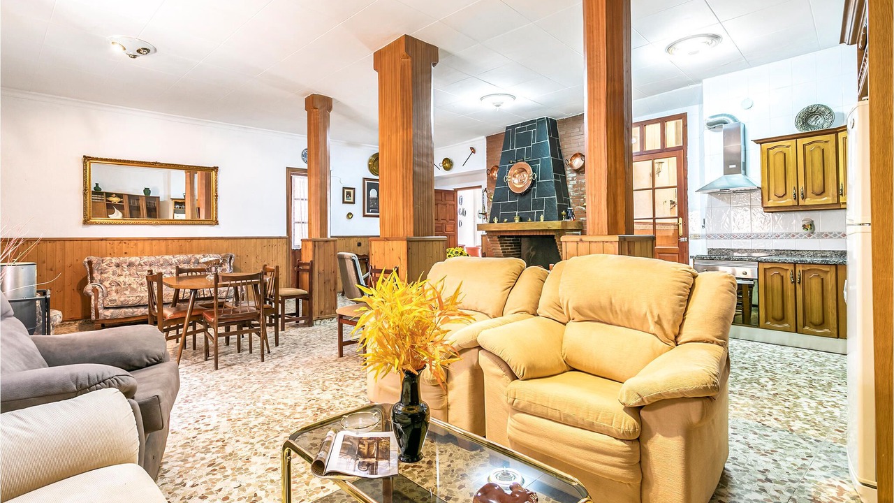 Photo of Livingroom in Pinos del Valle