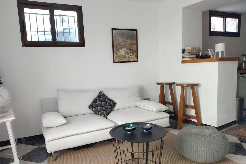 Photo of Livingroom in Otivar