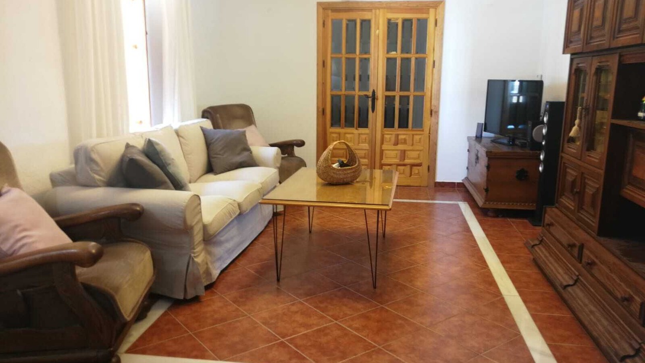 Photo of Livingroom in Lachar
