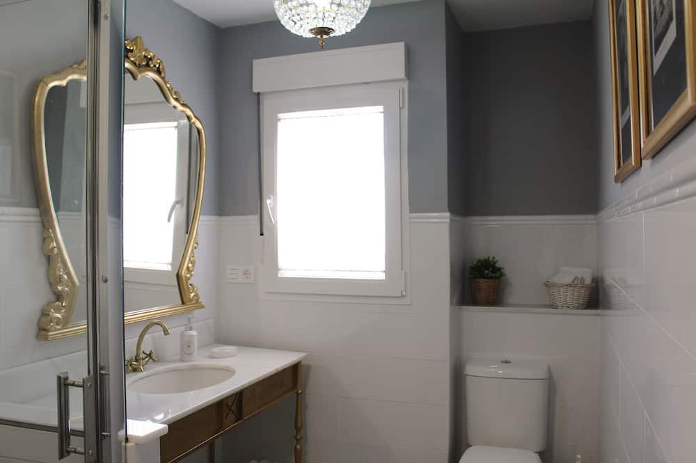 Photo of Bathroom in Villamena