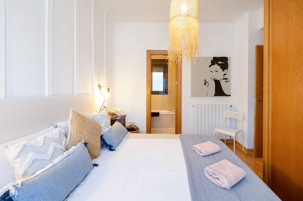 Photo of Bedroom in Figares