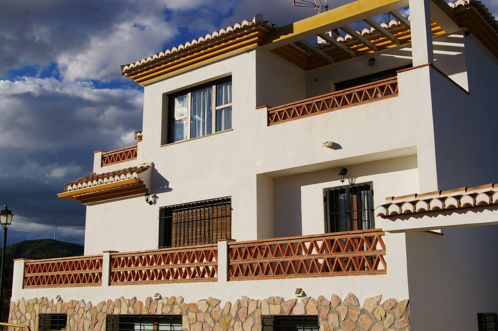 Photo of Outdoor in Melegis