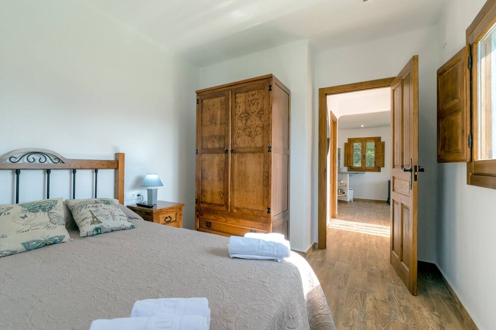 Photo of Bedroom in Carataunas