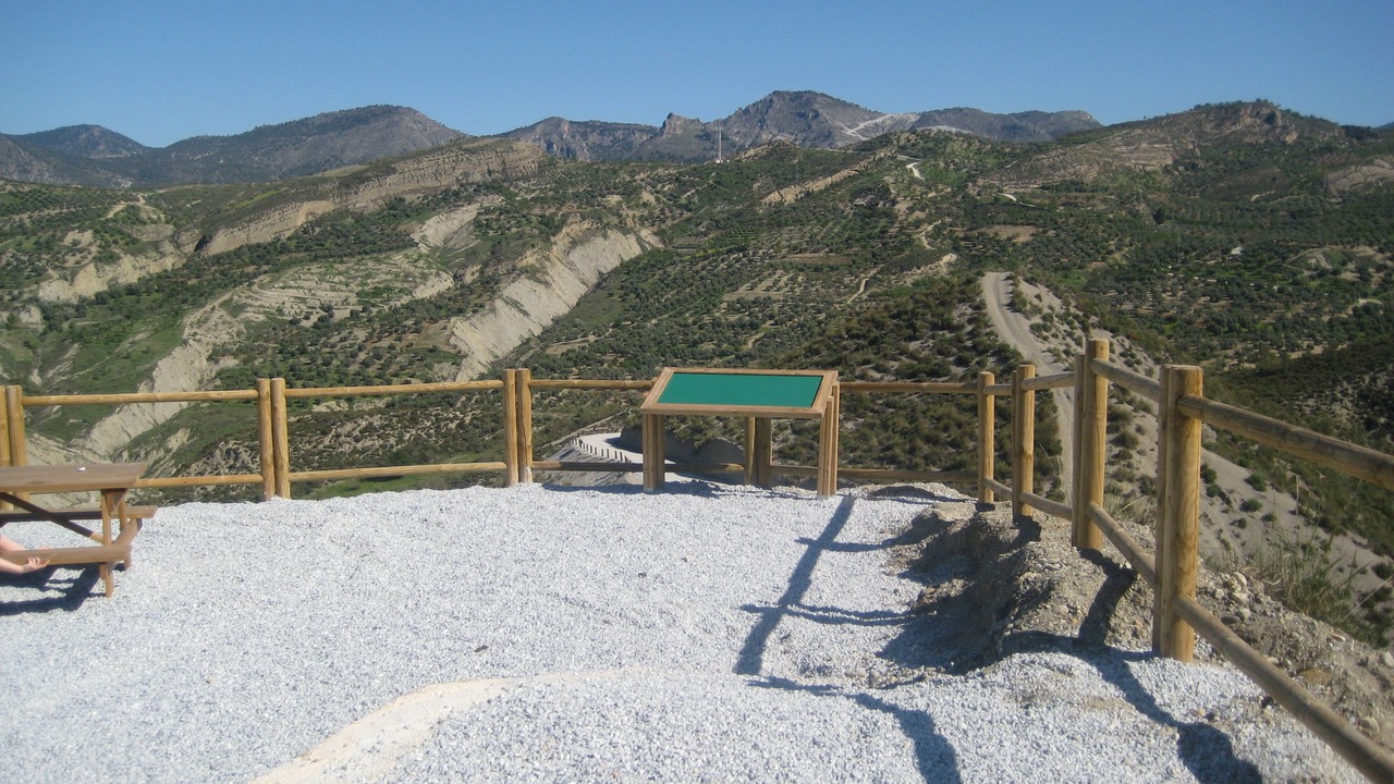 Photo of Others in Quentar