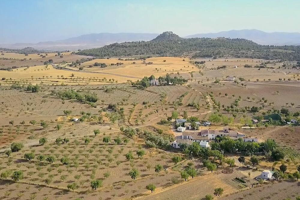 Photo of Outdoor in Cullar