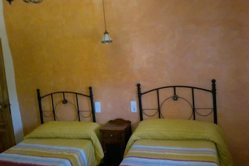 Photo of Bedroom in Cullar