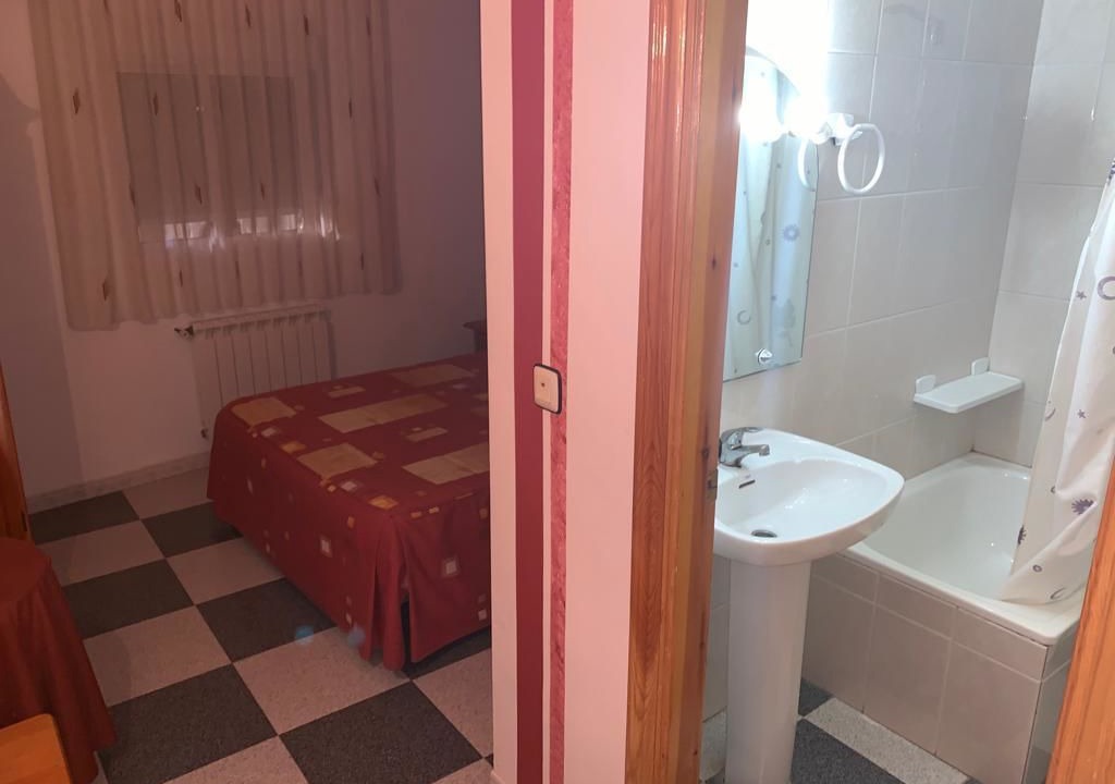 Photo of Bedroom in Guadahortuna