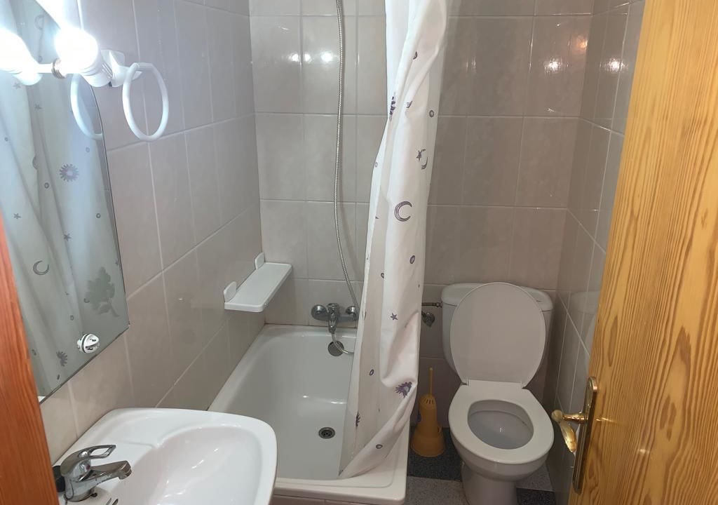Photo of Bathroom in Guadahortuna