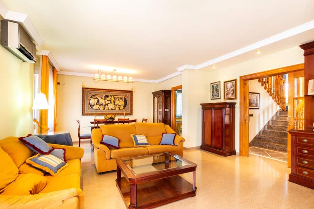 Photo of Livingroom in Padul